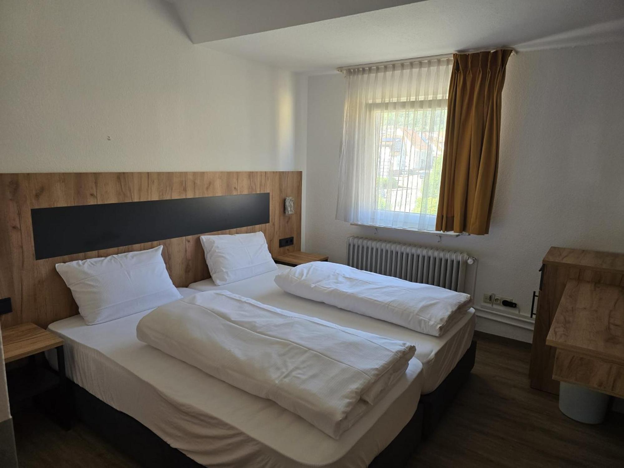 Landgasthof Kreuz Mit Gaestehaus Immendingen Dış mekan fotoğraf